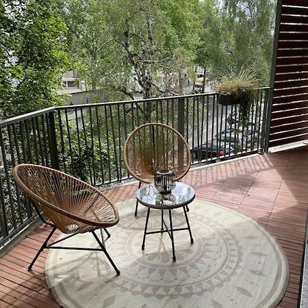 Superbe Appartement En Residence Avec Parking Le Mans Extérieur photo